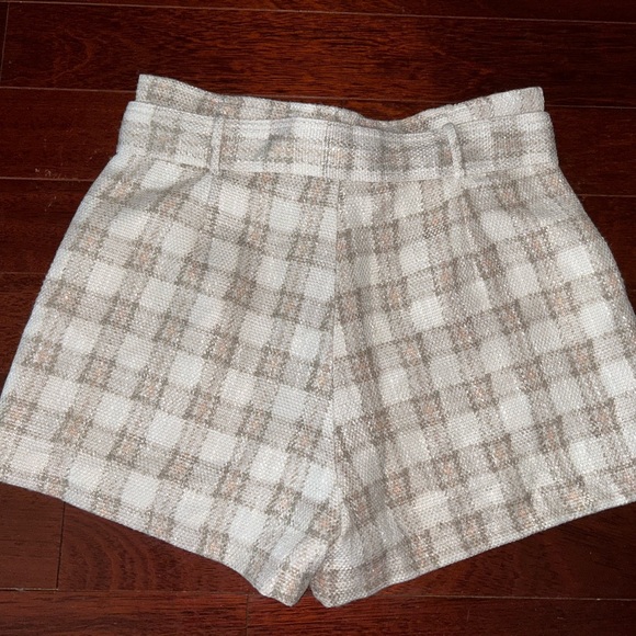 NWT Le Lis sz Large Taupe Plaid High Waisted Tweed Shorts w Fabric Belt - Picture 12 of 16